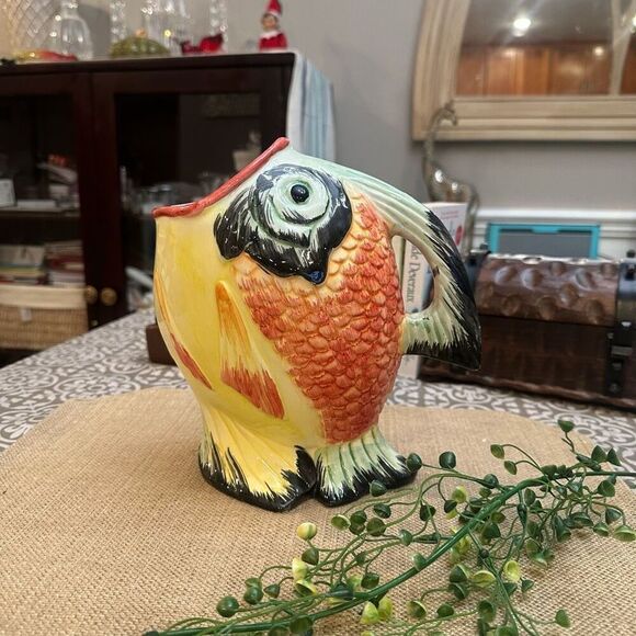 Bassano Made in Italy Ceramic Vintage Tropical Fish Pitcher Pottery Hand Painted - Picture 1 of 11